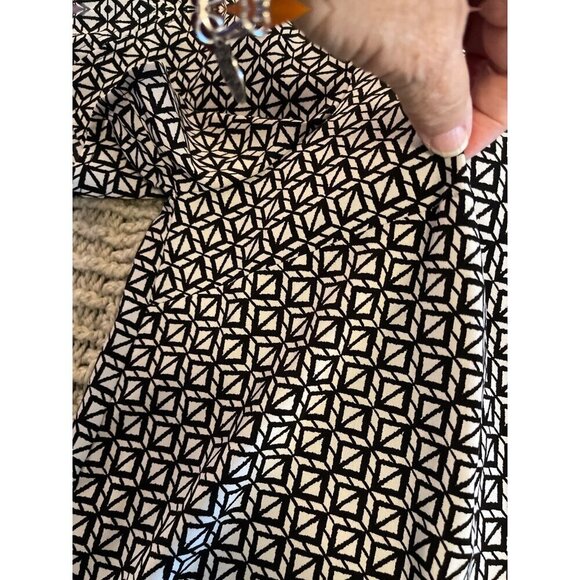 Catherines Womens Geometric Print Blouse 14/16W Short‎ Sleeve Button Front Top - Picture 13 of 16